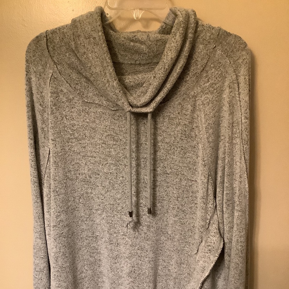 Women’s Plus size 2x Chelsea & Theodore knit top